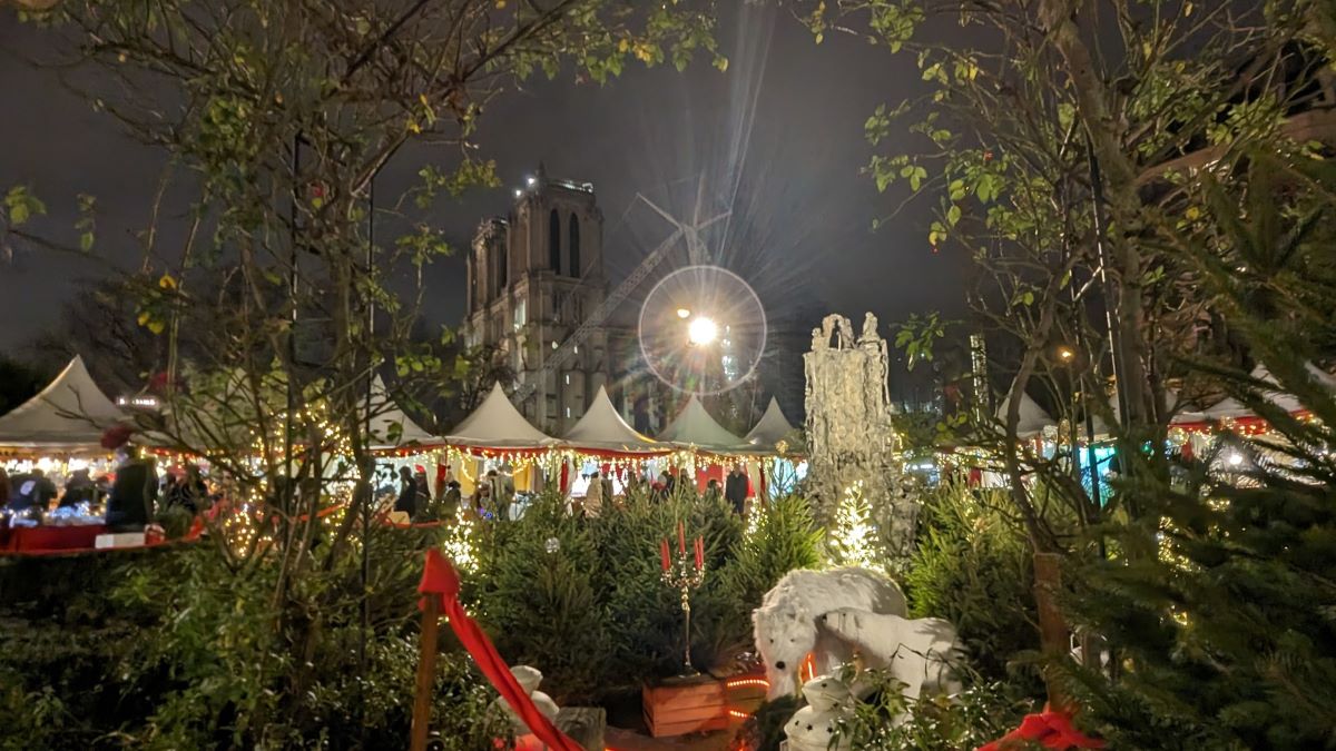 nizipapaparis.com-christmas-market-viviani-2023-image1-1