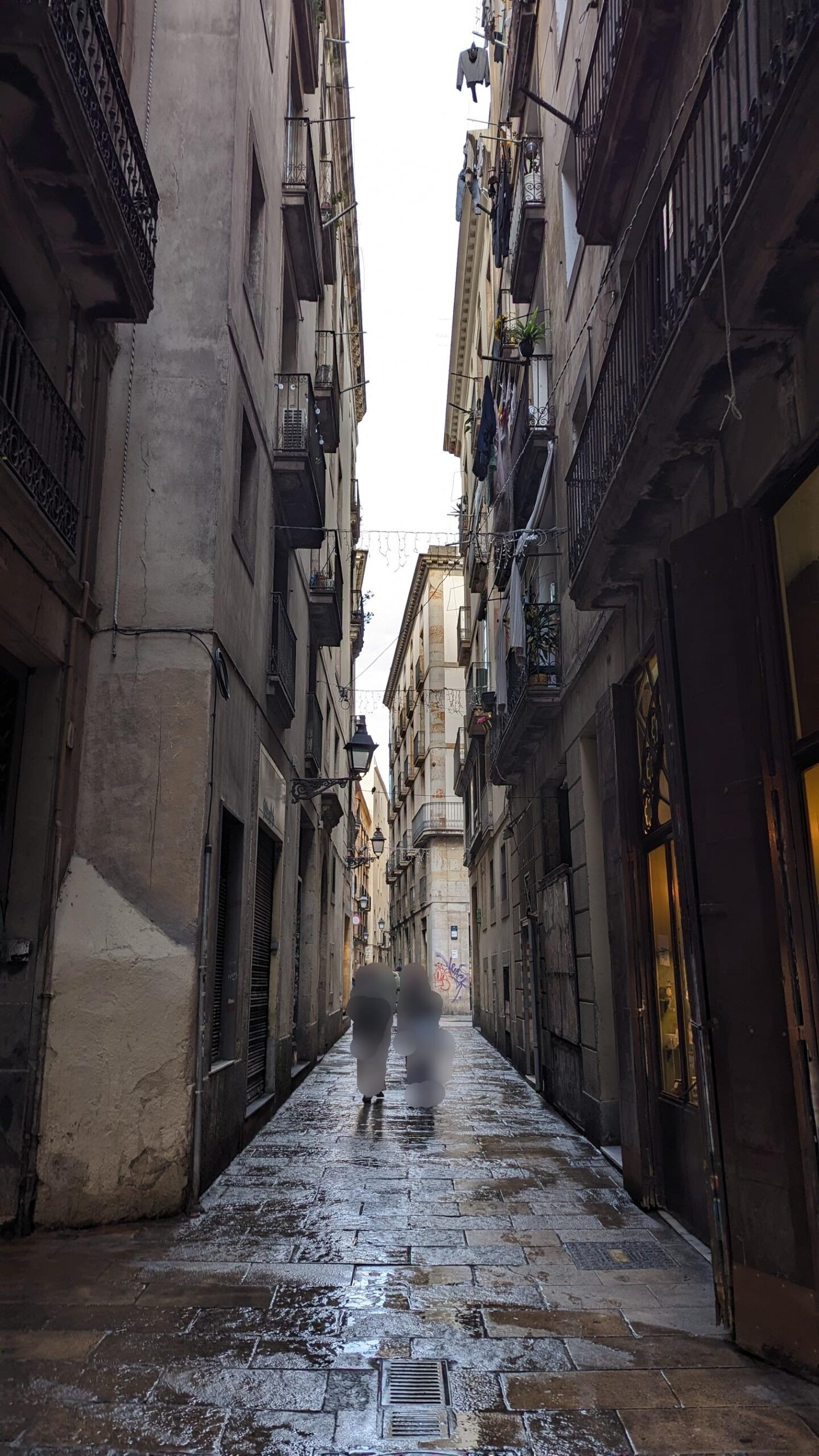 nizipapaparis.com-paris-barcelona-my-impression-2023-4-300