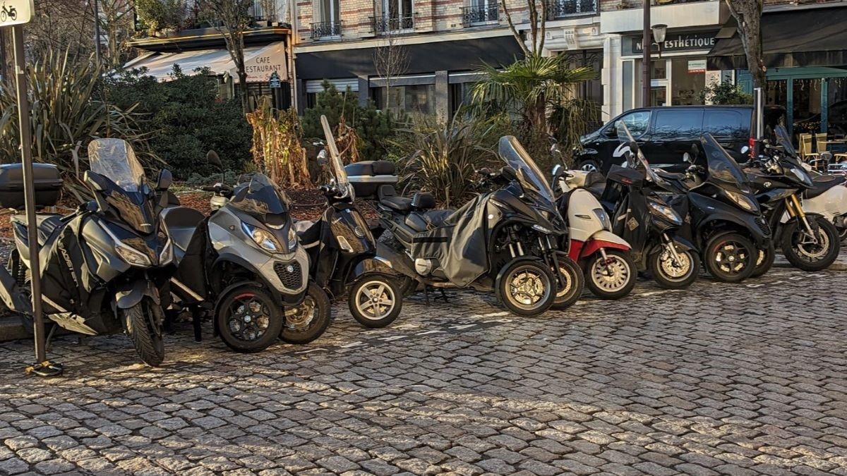 nizipapaparis.com-scooter-bike-cover-1-1200-1