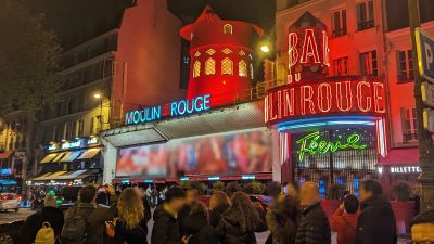 nizipapaparis.com-moulin-rouge-restoration-update-6-400