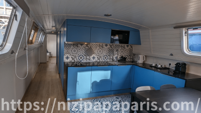 httpsnizipapaparis.com-portugal-trip-day-1-lisbon-dinner-boat-stay-17-414