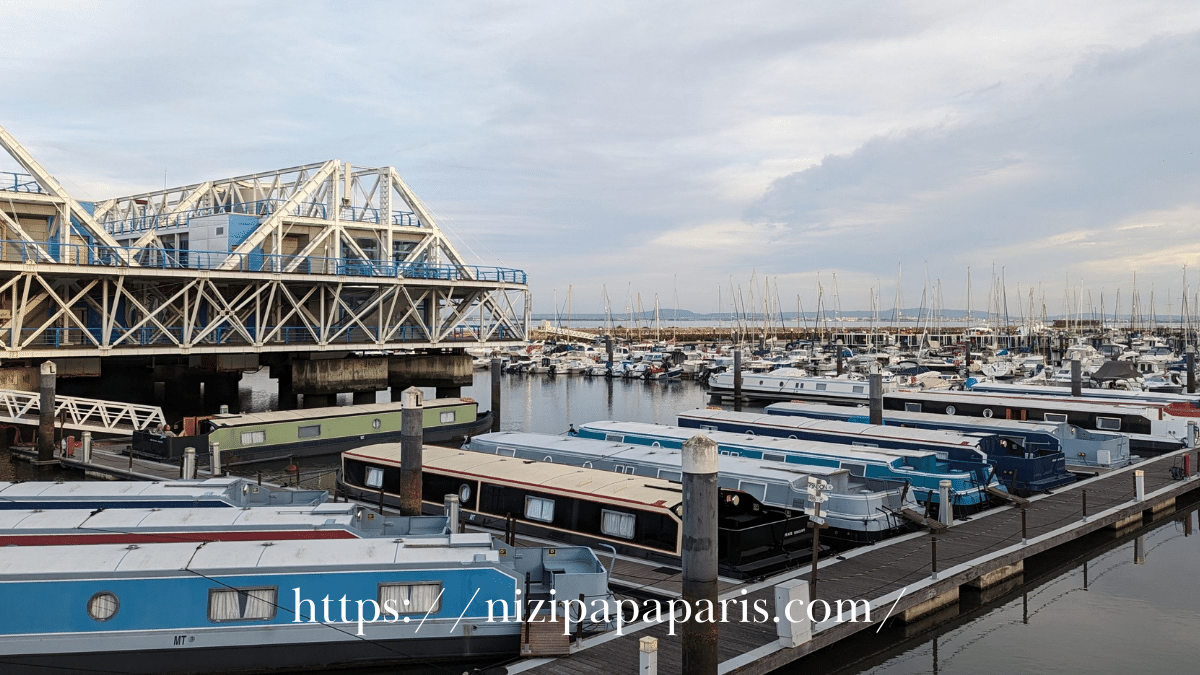 nizipapaparis.com-portugal-trip-day-1-lisbon-dinner-boat-stay-port