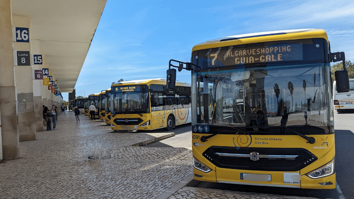 nizipapaparis.com-portugal-trip-day-2-albufeira-bus-station