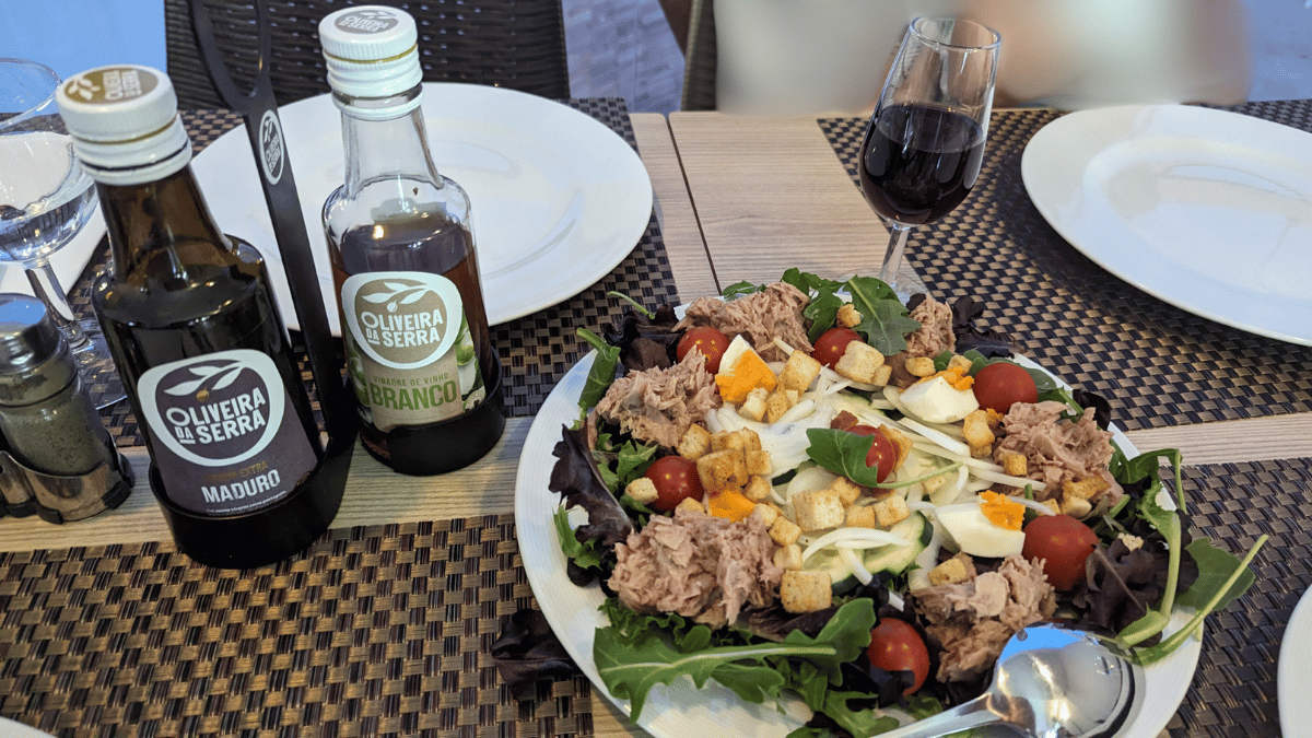 nizipapaparis.com-portugal-trip-day-2-albufeira-dinner-image1