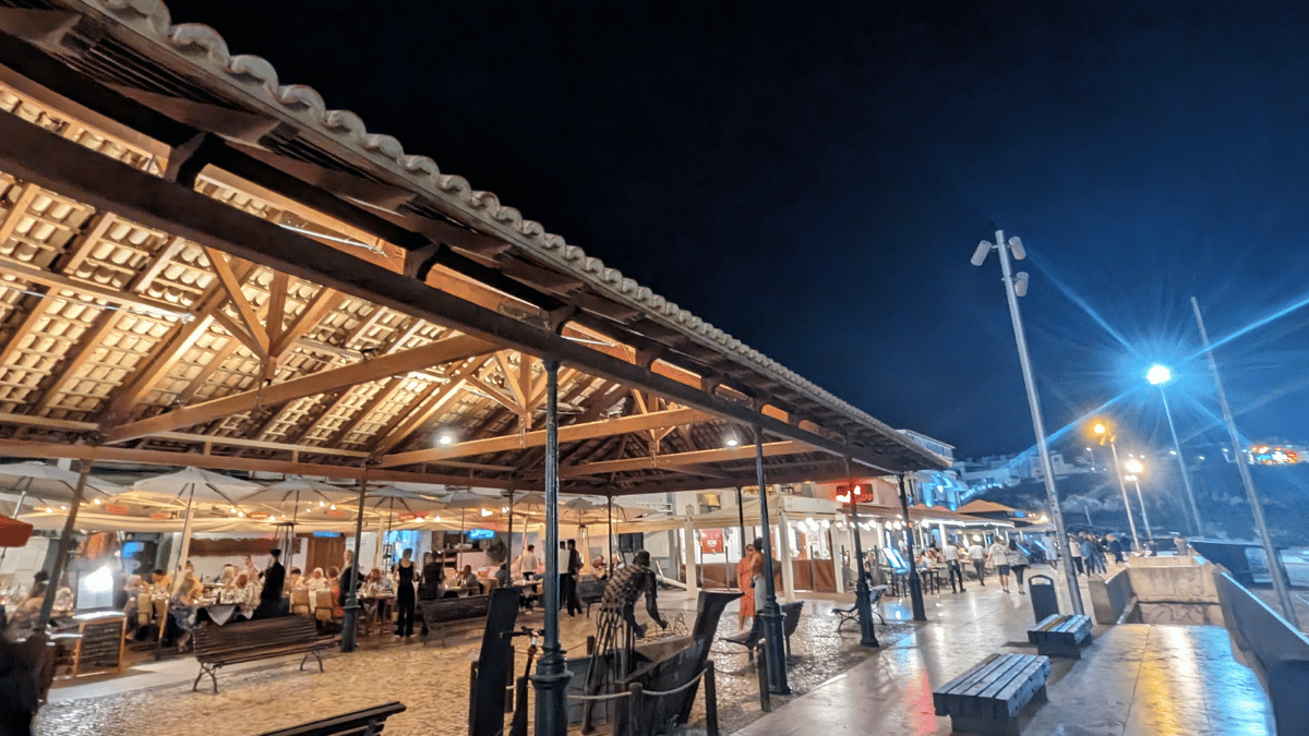 nizipapaparis.com-portugal-trip-day-2-albufeira-night-image4